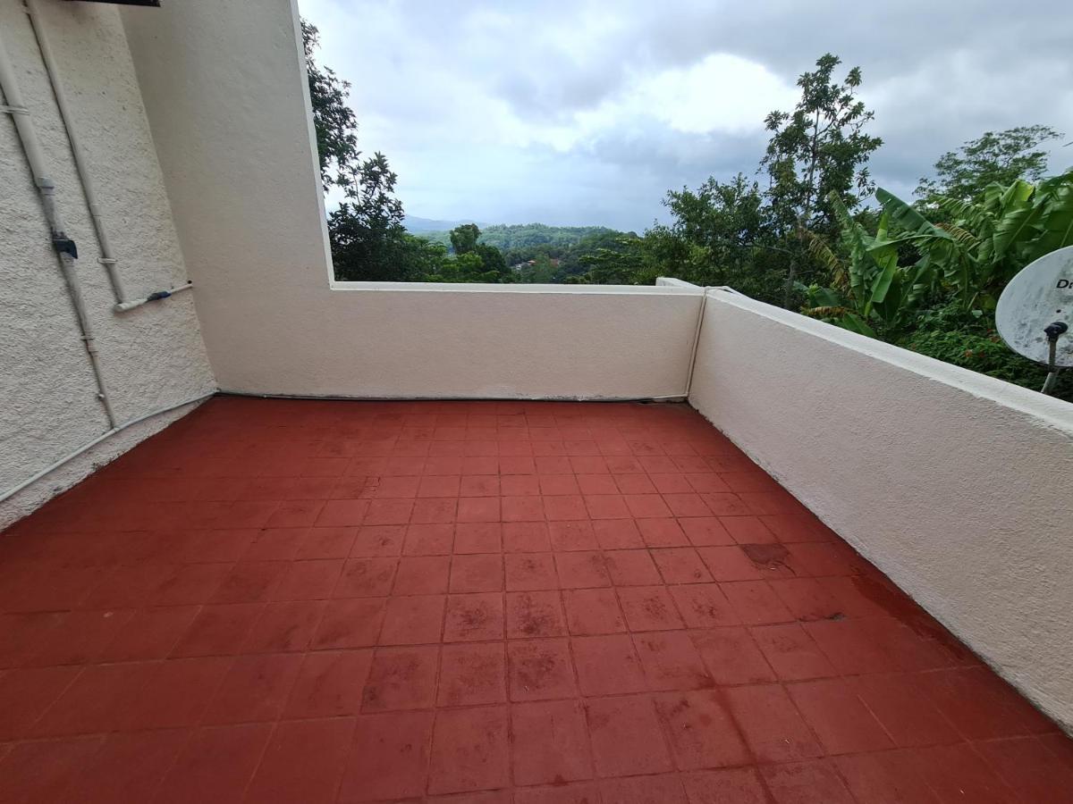 Hello Kandy Homestay Exterior photo