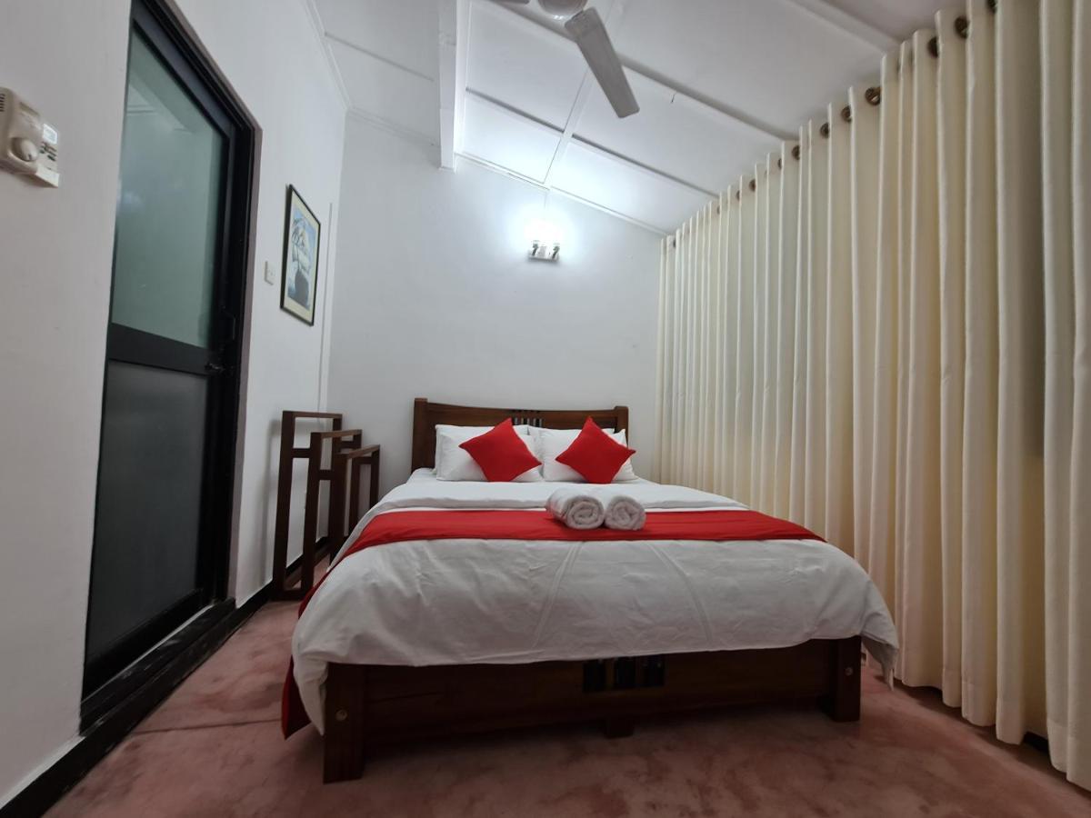 Hello Kandy Homestay Exterior photo