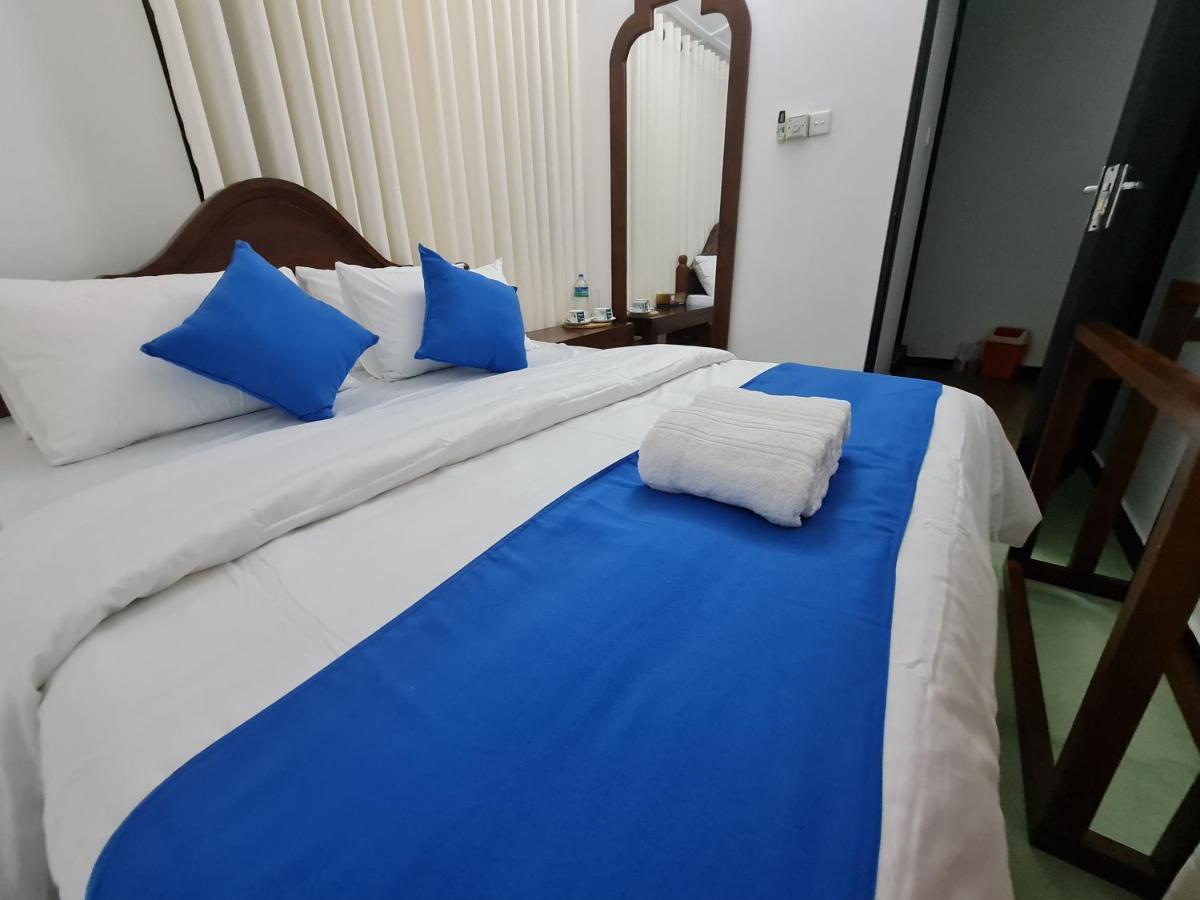 Hello Kandy Homestay Exterior photo