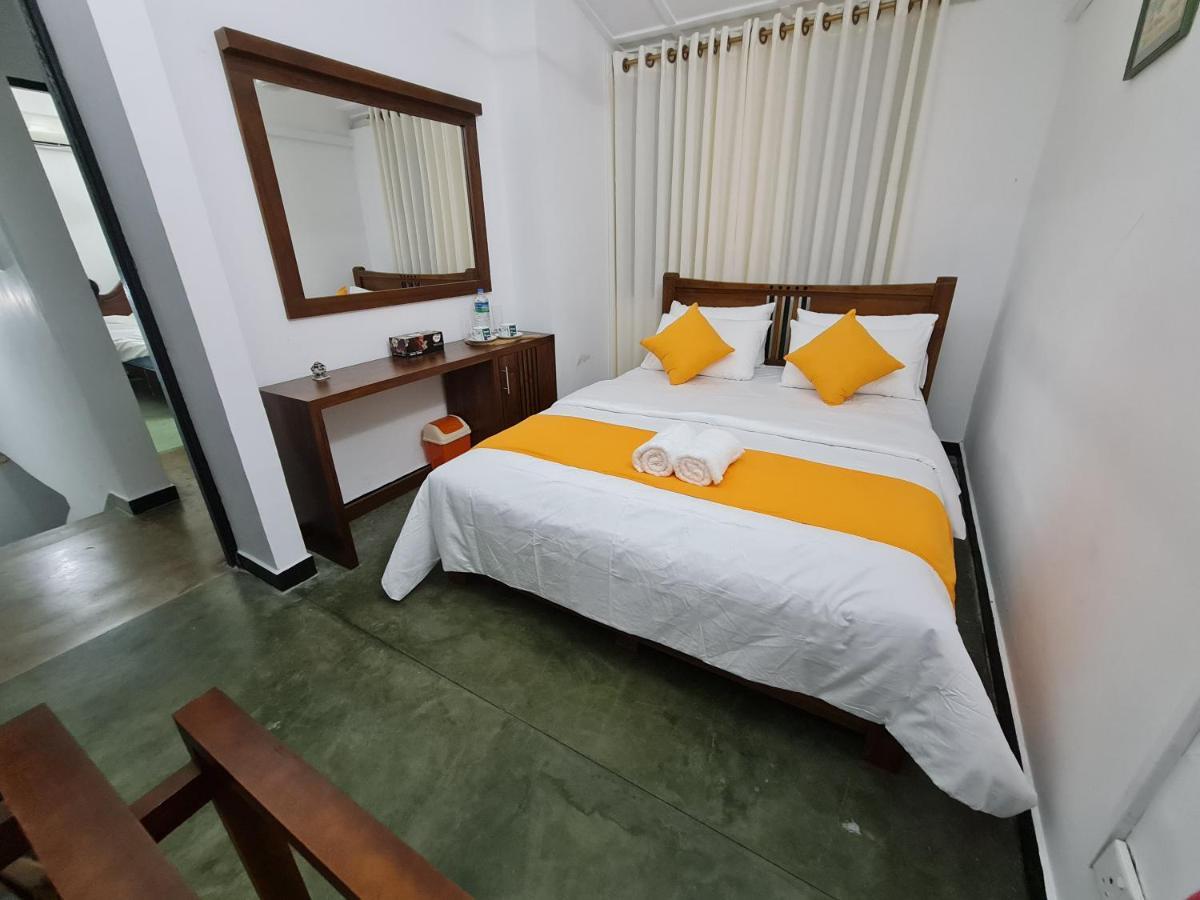 Hello Kandy Homestay Exterior photo