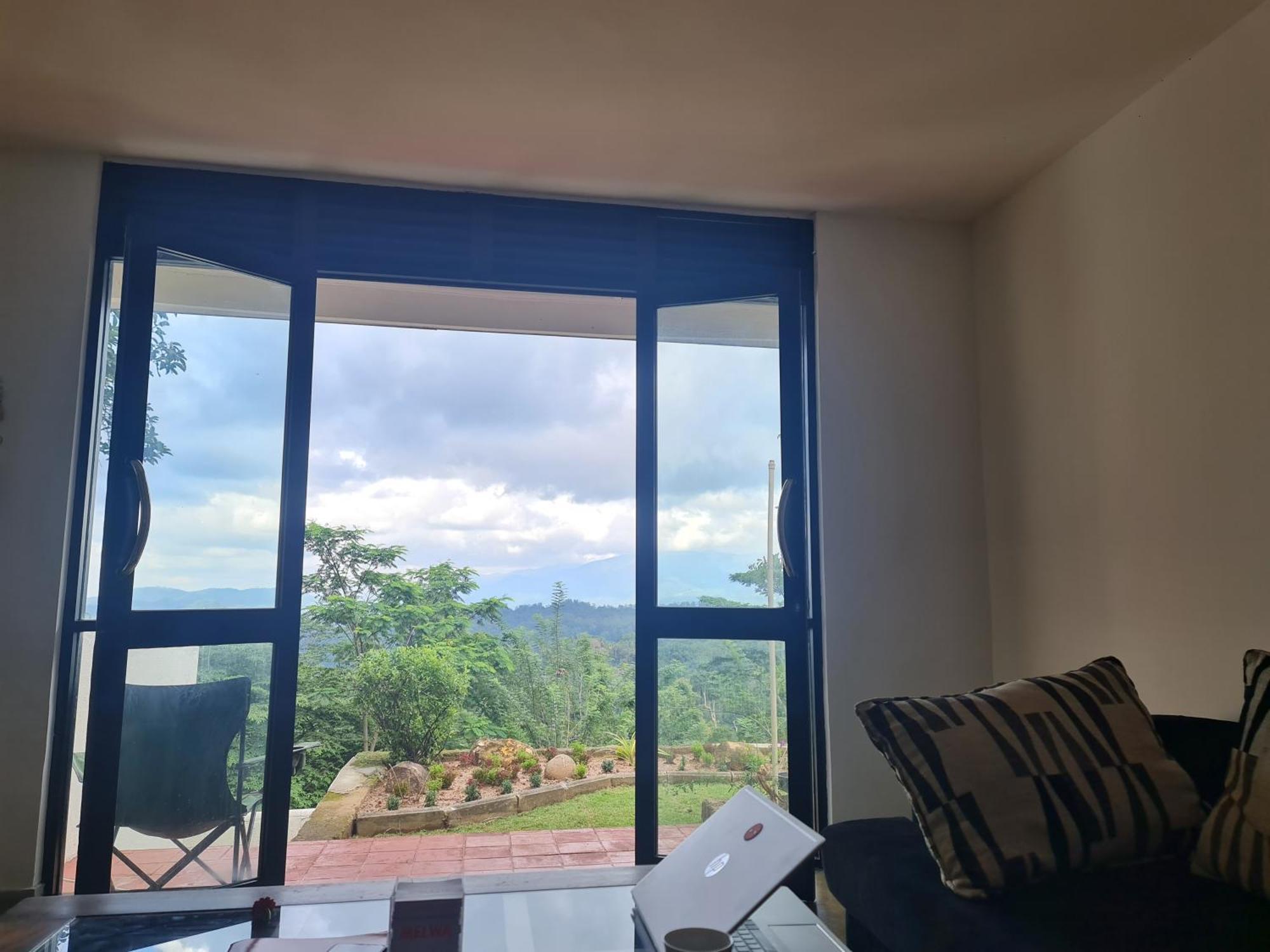 Hello Kandy Homestay Exterior photo