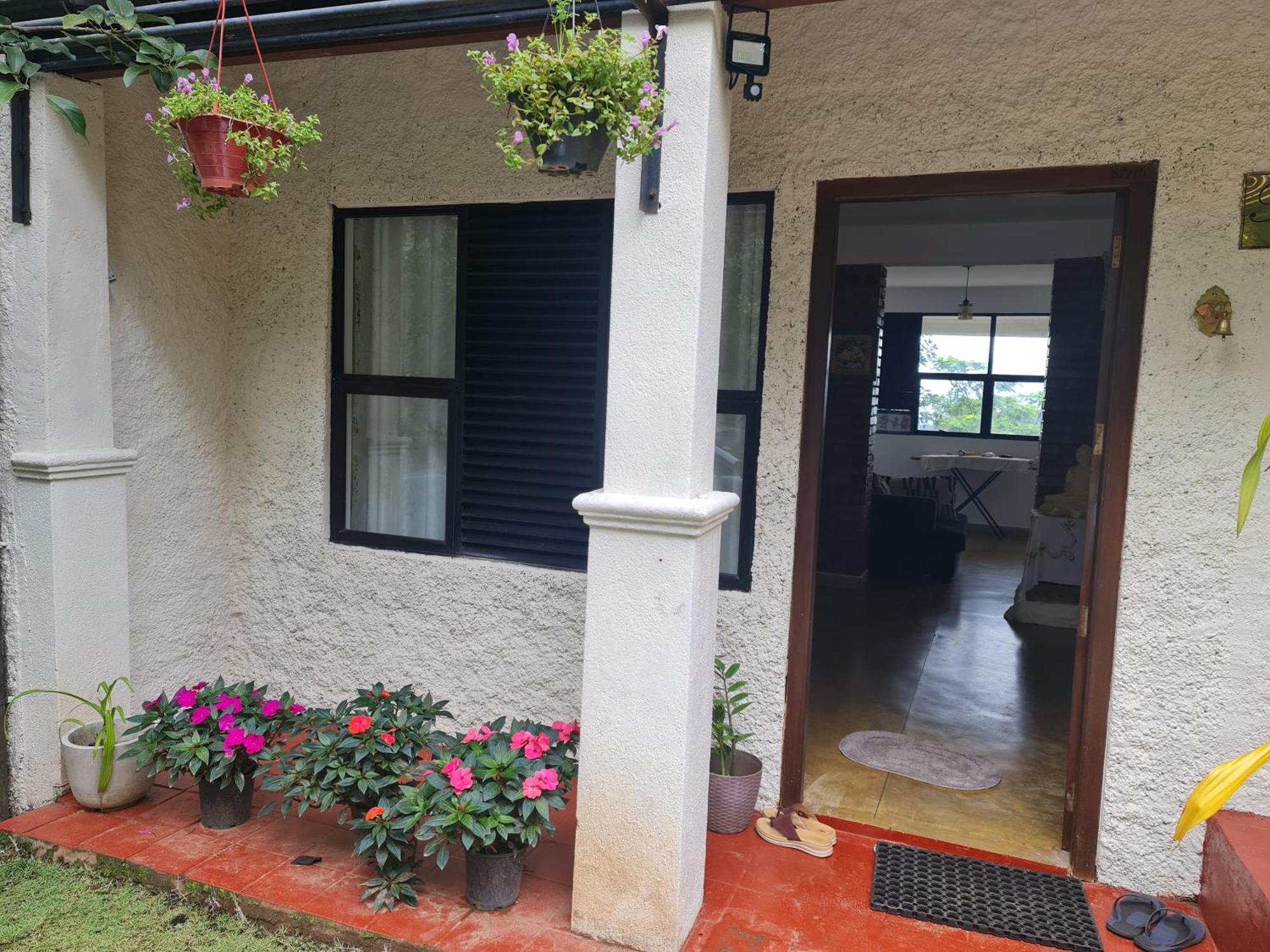 Hello Kandy Homestay Exterior photo